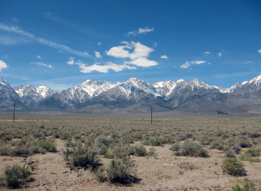 Sierra Crest from Highway 395, 5/14/10